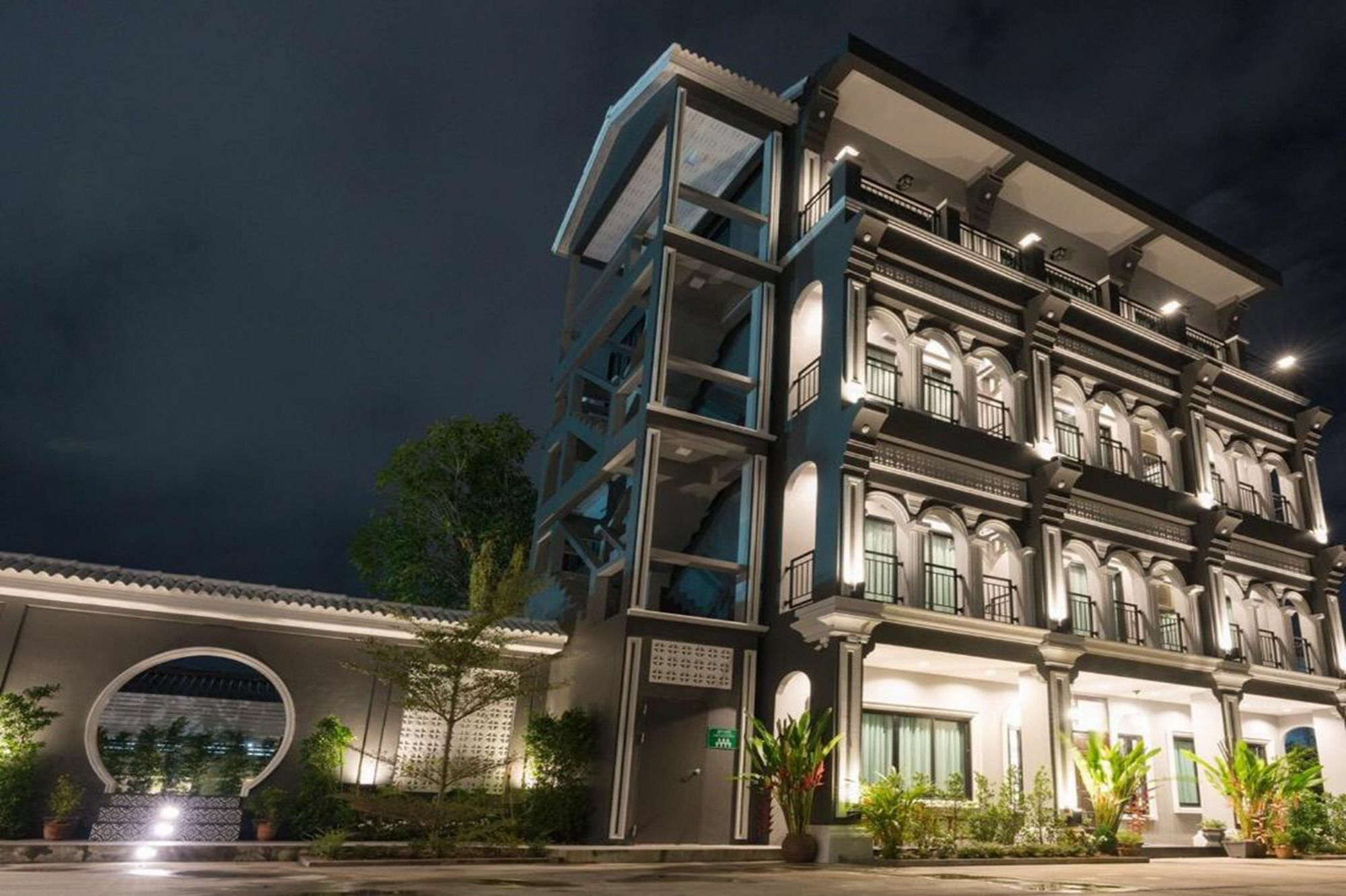 فندق ذا بيسافانا فوكيت Phuket المظهر الخارجي الصورة